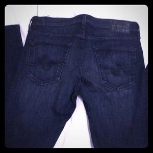 Stretch denim jeans